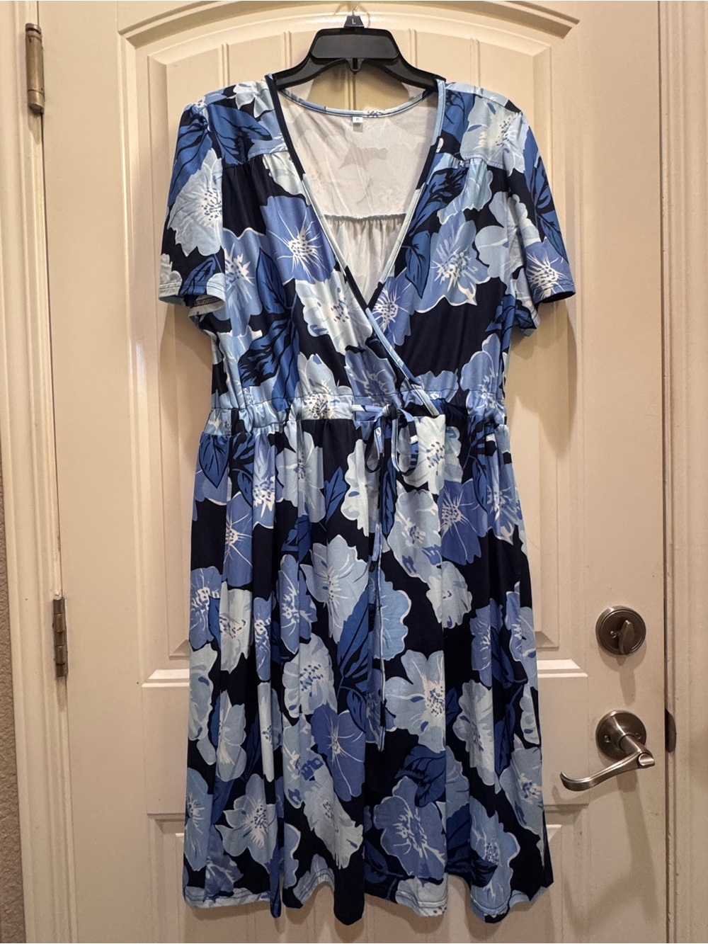 Women’s Blue Floral Wrap Dress